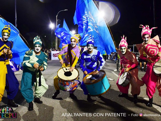 desfile 166